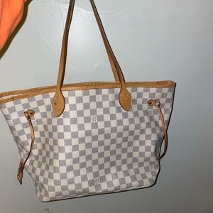 Louis Vuitton Damier Azur neverfull mm bag